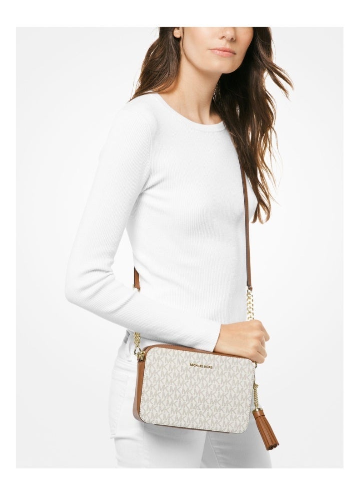 مايكل حقيبة كاميرا للنساء من Michael Kors MK - متوسطة - بقماش الشعار - Image 3