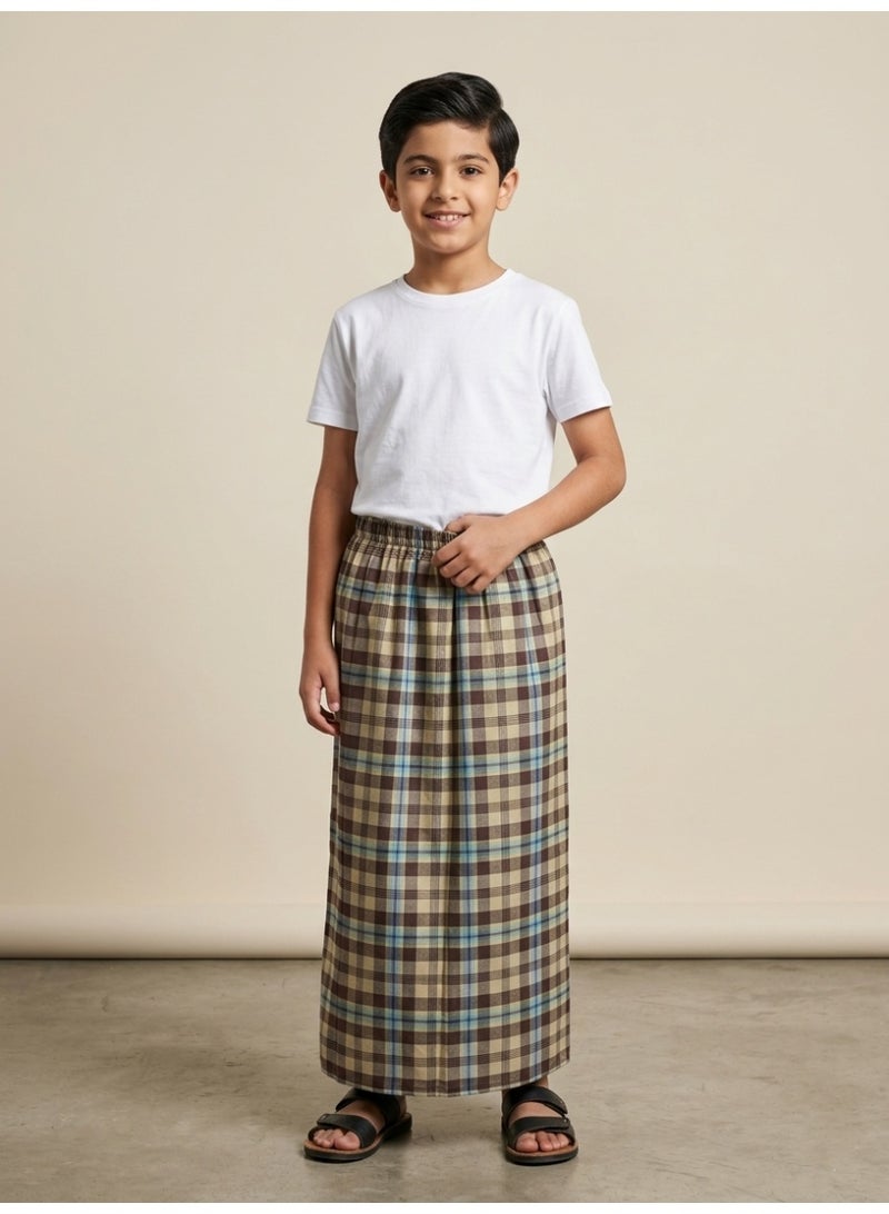 BHNS Boys’ elastic summer wrap robe — very comfortable and cool for kids. Light and soft boys’ izar-style robe, perfect for home, sleeping, or prayer time. - Image 2