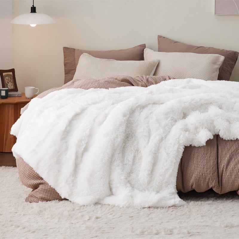 Bedsure Bedsure Fluffy White King Size Blanket for Bed Thick Soft Sherpa Faux Fur Fleece Bedding Fuzzy Plush Winter Warm Heavy Oversize Big Large King Blanket Cozy White Gifts for Men Women 108x90