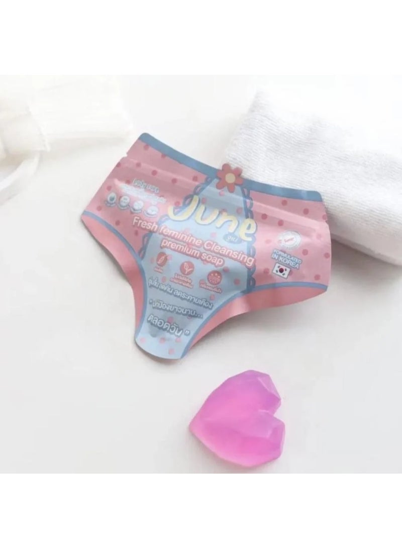 صابونة Juen النسائية – تفتيح وتنظيف لطيف للمناطق الحساسة  بالكولاجين  تركيبة كورية بخلاصة الحليب واللؤلؤ والبابونج – 100 جم - Image 2