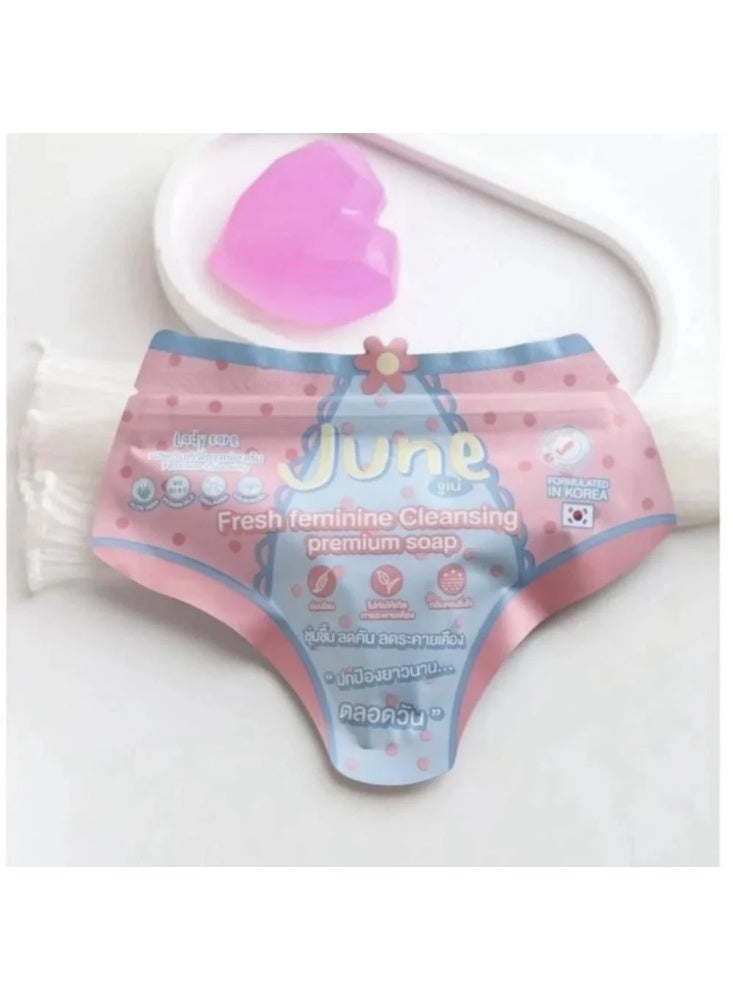 صابونة Juen النسائية – تفتيح وتنظيف لطيف للمناطق الحساسة  بالكولاجين  تركيبة كورية بخلاصة الحليب واللؤلؤ والبابونج – 100 جم - Image 3