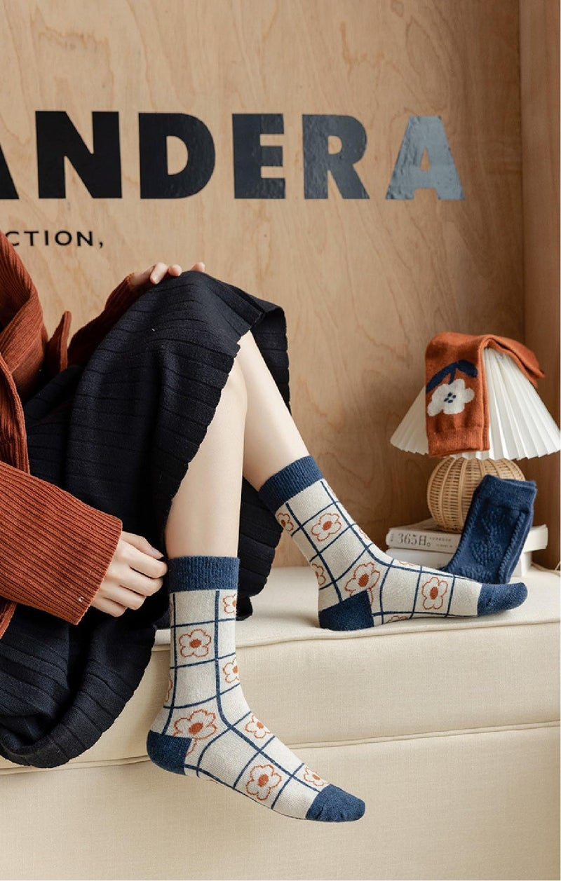 FORJMMP 5/10 Pairs Wool Socks for Women Thick Knit Vintage Cute Floral Crew Socks (5 Pairs-Blue Flowers) - Image 3