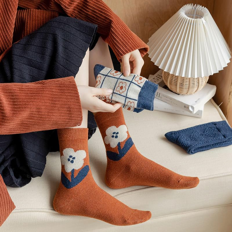 FORJMMP 5/10 Pairs Wool Socks for Women Thick Knit Vintage Cute Floral Crew Socks (5 Pairs-Blue Flowers) - Image 2