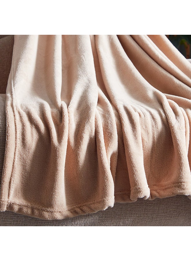 Home Box Ontario Solid Coral Fleece Throw 170x120 cm  - Image 2