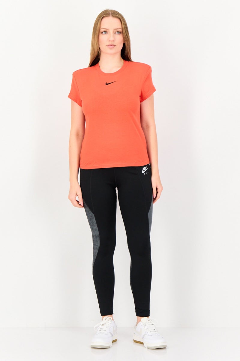 Nike تي شيرت تدريب قصير الأكمام للنساء، برتقالي - Image 4