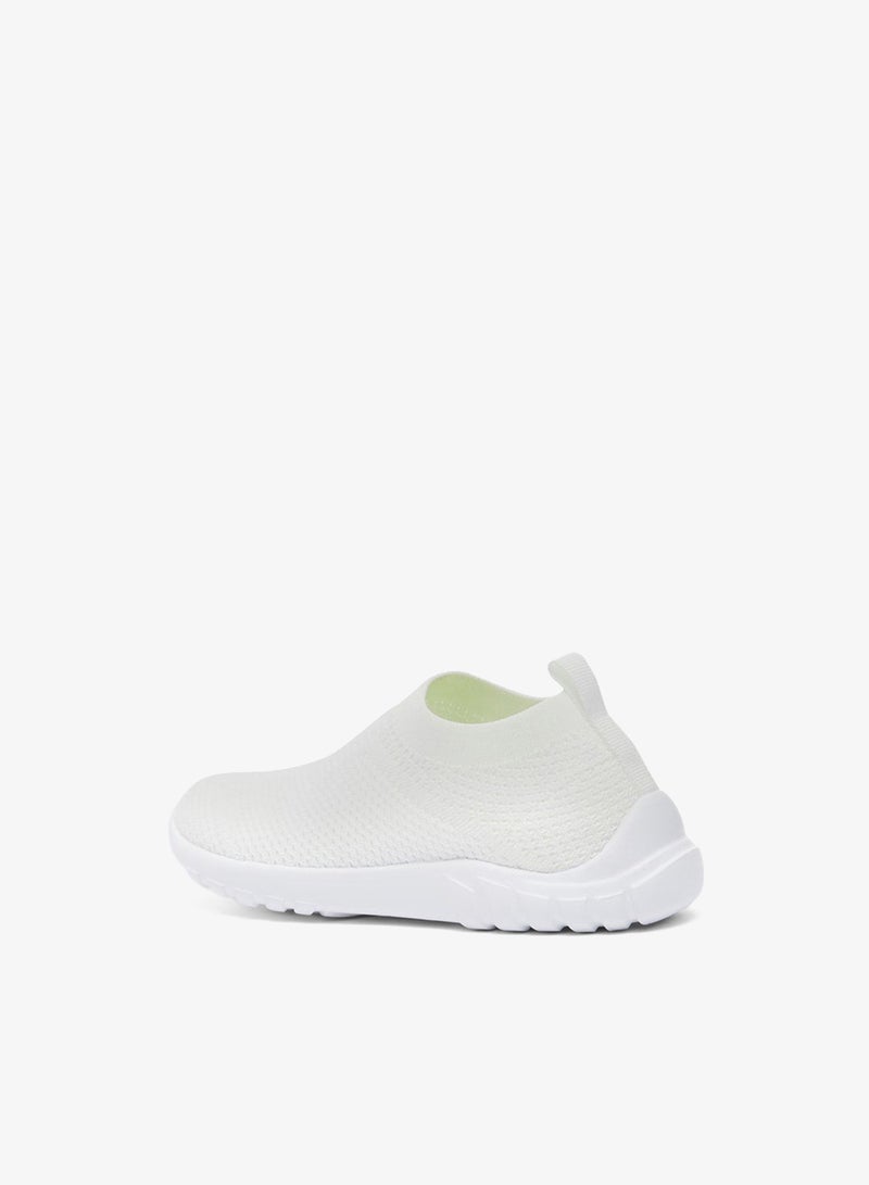 Dash Boys Textured Slip-On Sports Shoes - Image 4