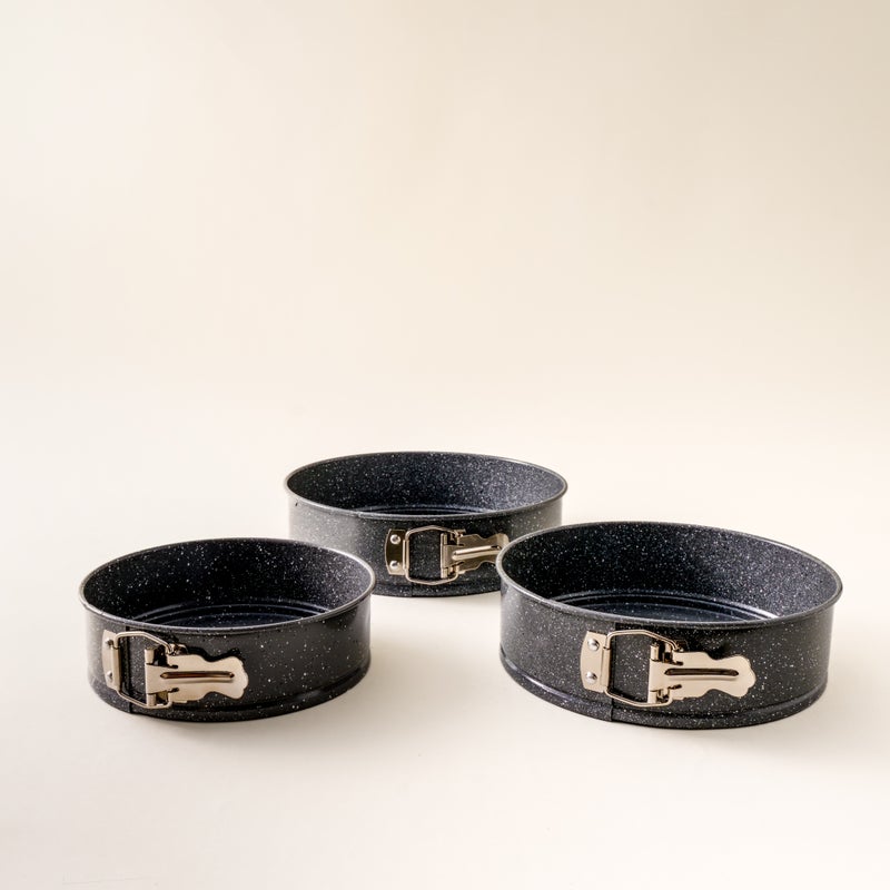 ألبرتو البرتو طقم قوالب كيك 3 قطع من الصلب الكربوني 20سم، 23سم، 25سم باللون الرمادي - Image 5