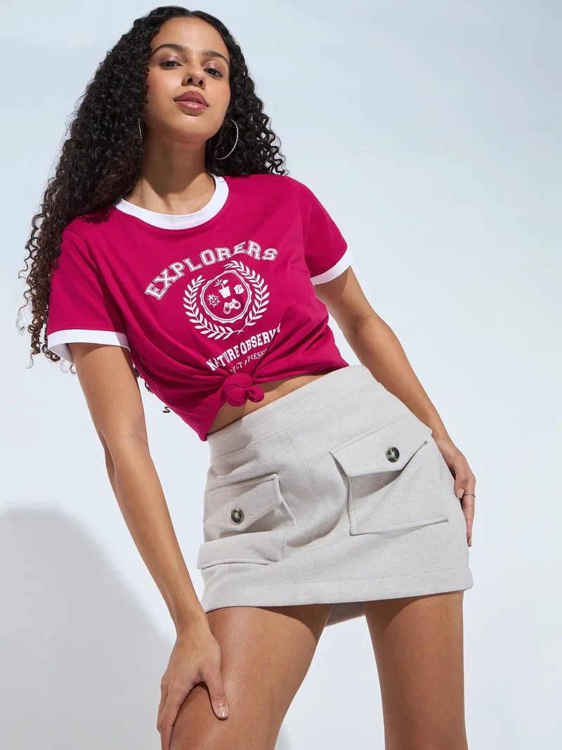 OUTZIDR Red Graphic Printed Contrast Hem T-Shirt