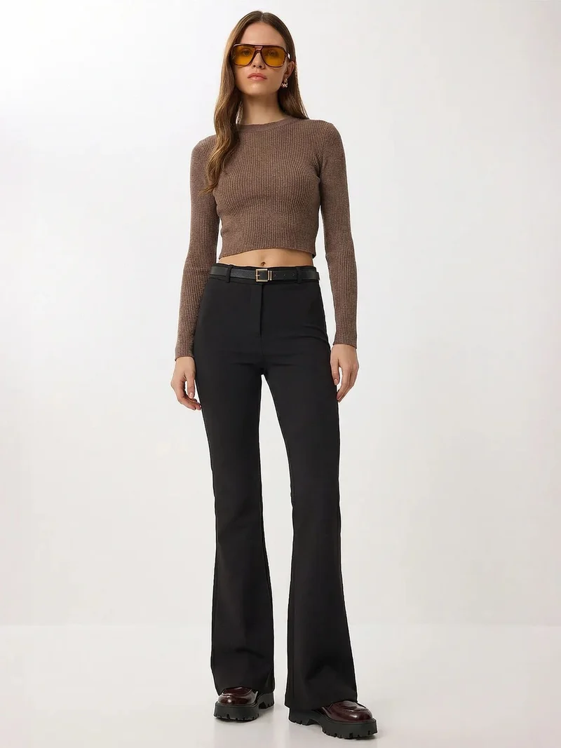 السعادة في إسطنبول ISTANBUL High Waist Flare Leg Pants with Belt