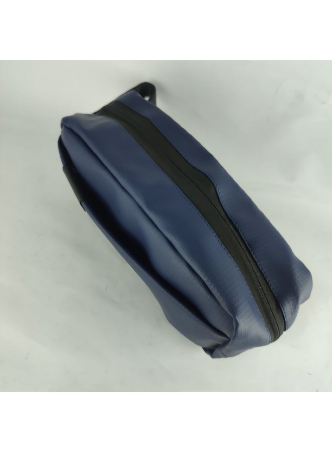 Men’s Hand Bag Made of High-Quality Material with Practical Design and Spacious Interior - Image 4