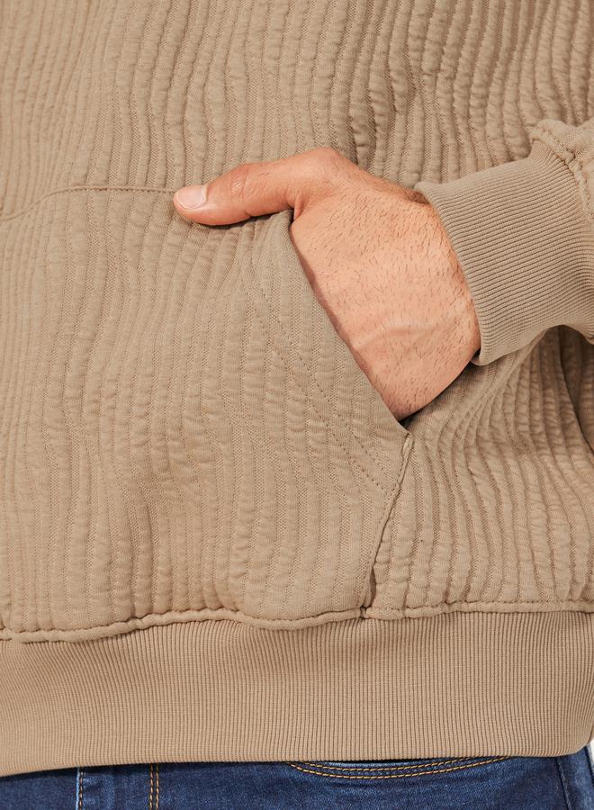 ستايلي هودي بقصة مريحة وجيوب كانجارو - Image 4