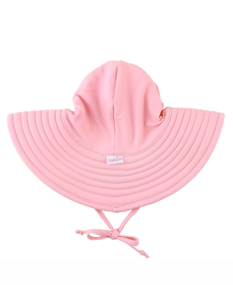RuffleButts قبعة سباحة واقية من الشمس بريم عريض للبنات من RuffleButtsÂ® - وردي، 0-12 شهر - Image 1