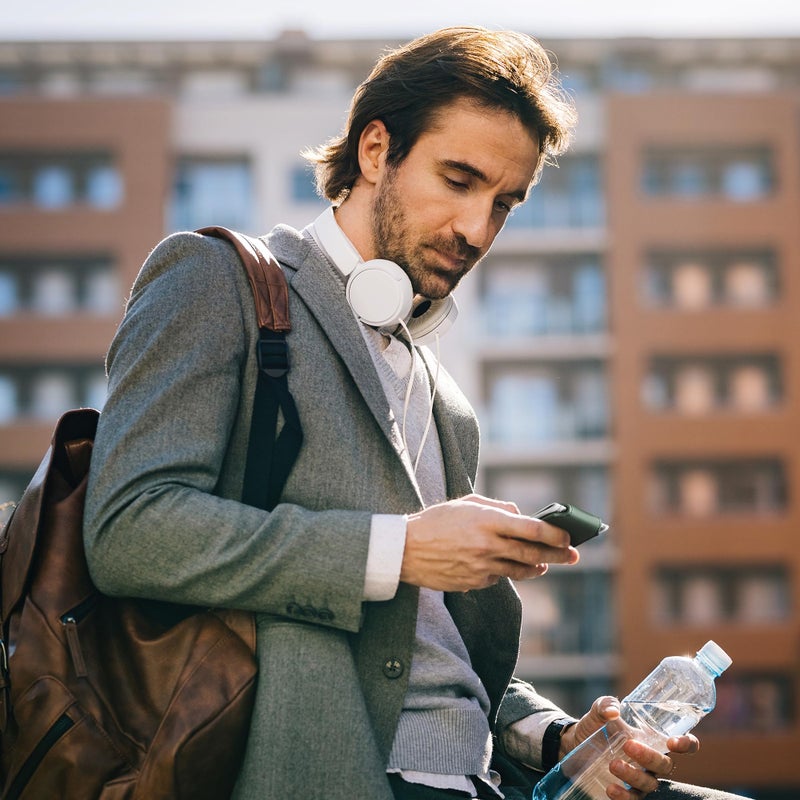 VULKIT Luxury Money Clip Genuine Leather Magnetic Closure Streamline Design Money Clip Wallet, Holds Up to 20 Bills - Image 2