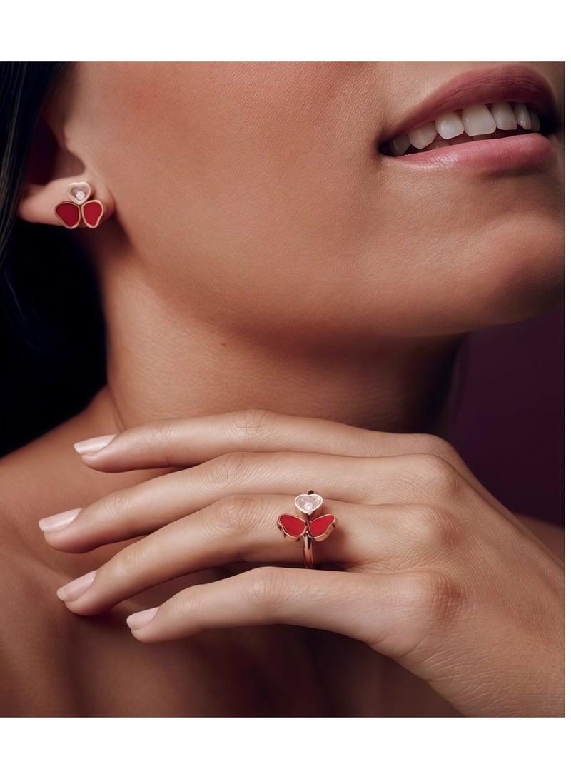 شوبارد أقراط دائرية من الذهب الوردي، أحجار كريمة حمراء، ألماس، أقراط على شكل فراشة، وهدية على شكل ثلاثي الورقات - Image 4