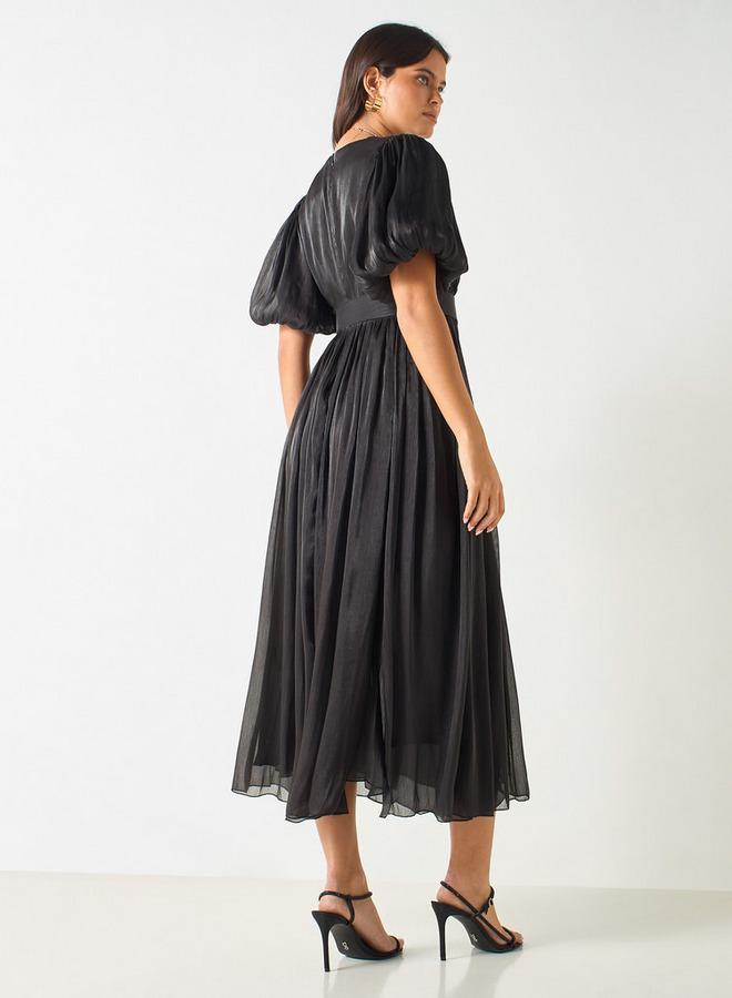 تواكستريمز فستان ميدي بياقة على شكل حرف  وأكمام منتفخة من تو إكستريمز - Image 3