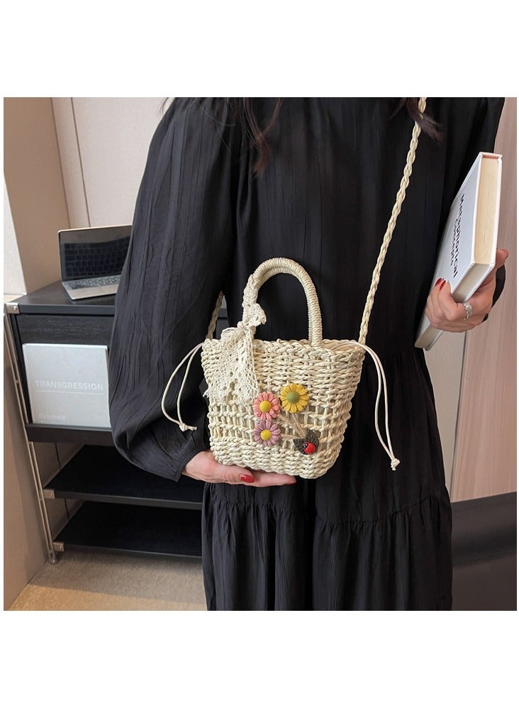 KUYING New Fashion Versatile Hollow Handbag  - Image 4