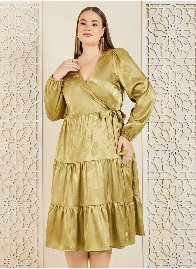 ستايلي Plus Size Satin Jacquard Wrap Midi Dress