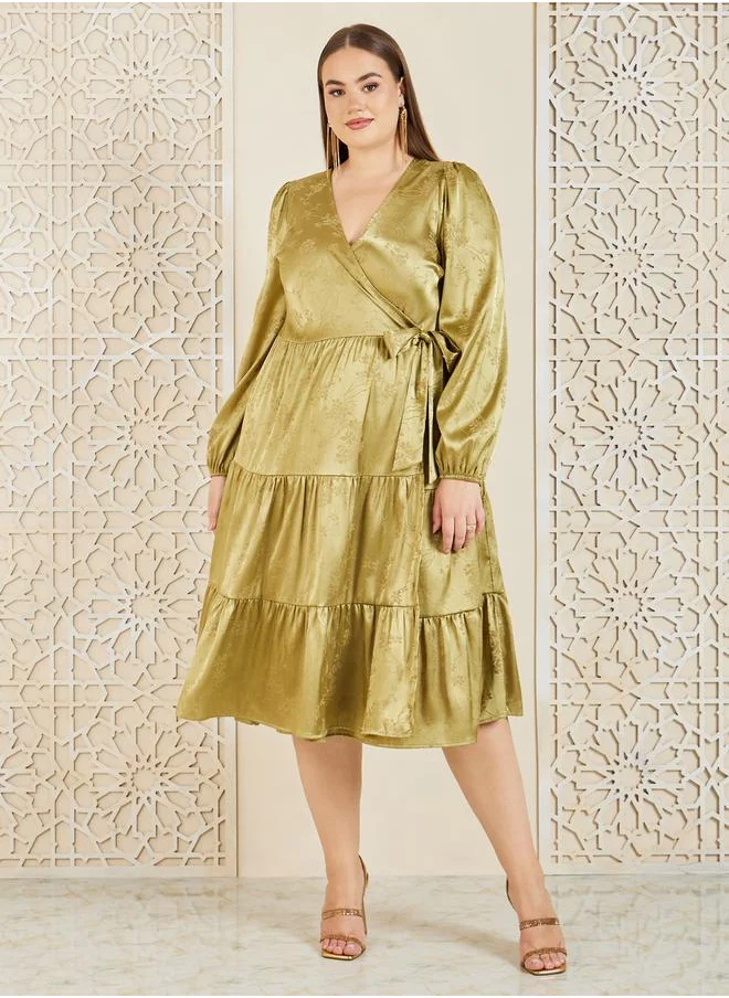 Styli Plus Size Satin Jacquard Wrap Midi Dress