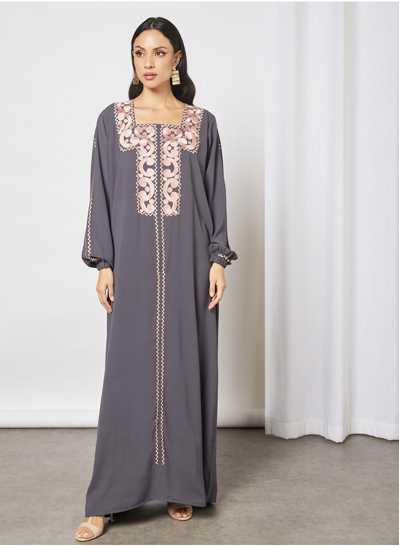 Hayat - Jalabiya With Abstract Embroidery In Front And Garterised Wrist With Belt - Image 1
