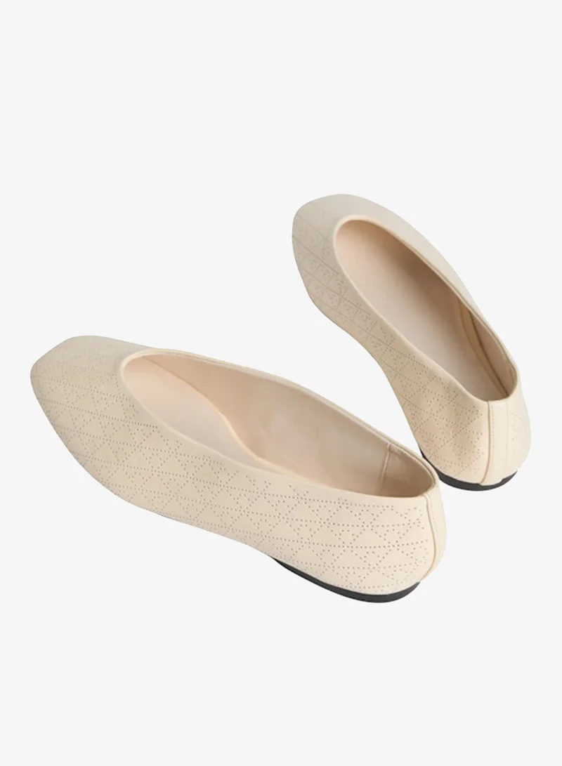 CALVIN KLEIN  Liliana - Leather Logo Ballerinas for Women | Best Price UAE