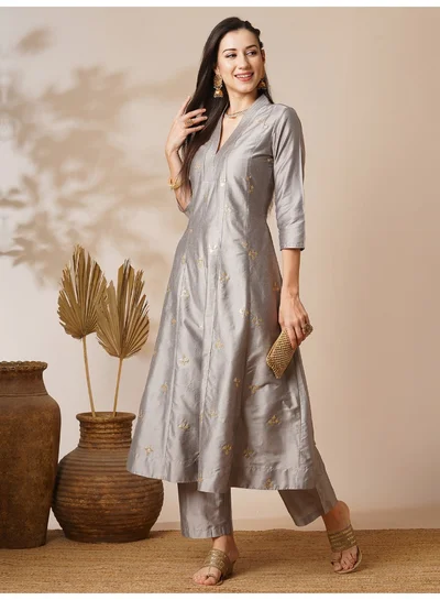 globus Women Floral Embroidered Panelled Sequinned Kurta With Trousers