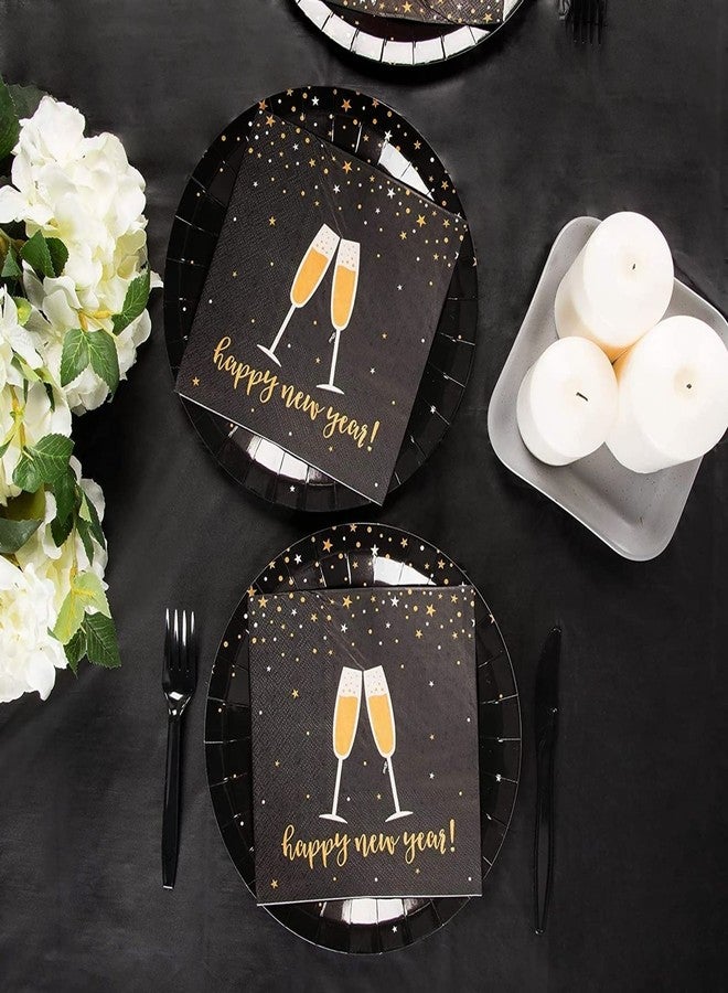 يوفال مجموعة من 3 مفارش طاولة بلاستيكية سوداء من جوفالي للطاولات المستطيلة، مقاس 54 × 108 بوصة، غطاء مفرش طاولة للاستخدام مرة واحدة لتزيين طاولات حفلات أعياد الميلاد والهالوين والتخرج - Image 2