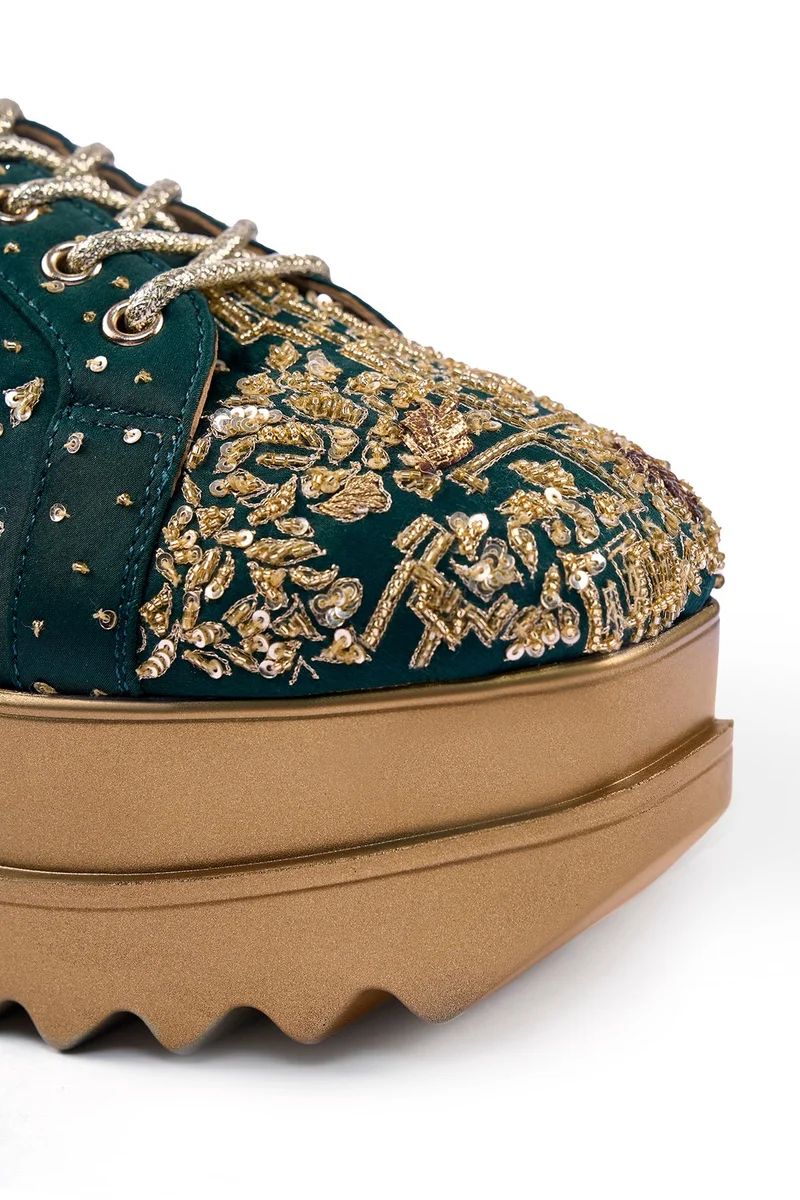 Anaar Anaar Pathaka Wedge Sneakers – Emerald Green Satin Hand-Embroidered Wedges with Zari, Cutdana & Gold Sequins