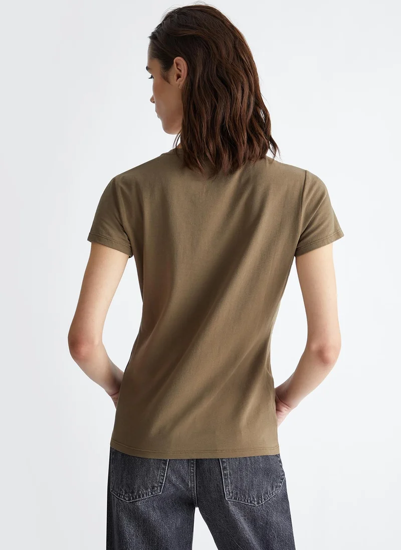 ليو جو تي شيرت بطبعة زيبرا ومرصع بالأحجار