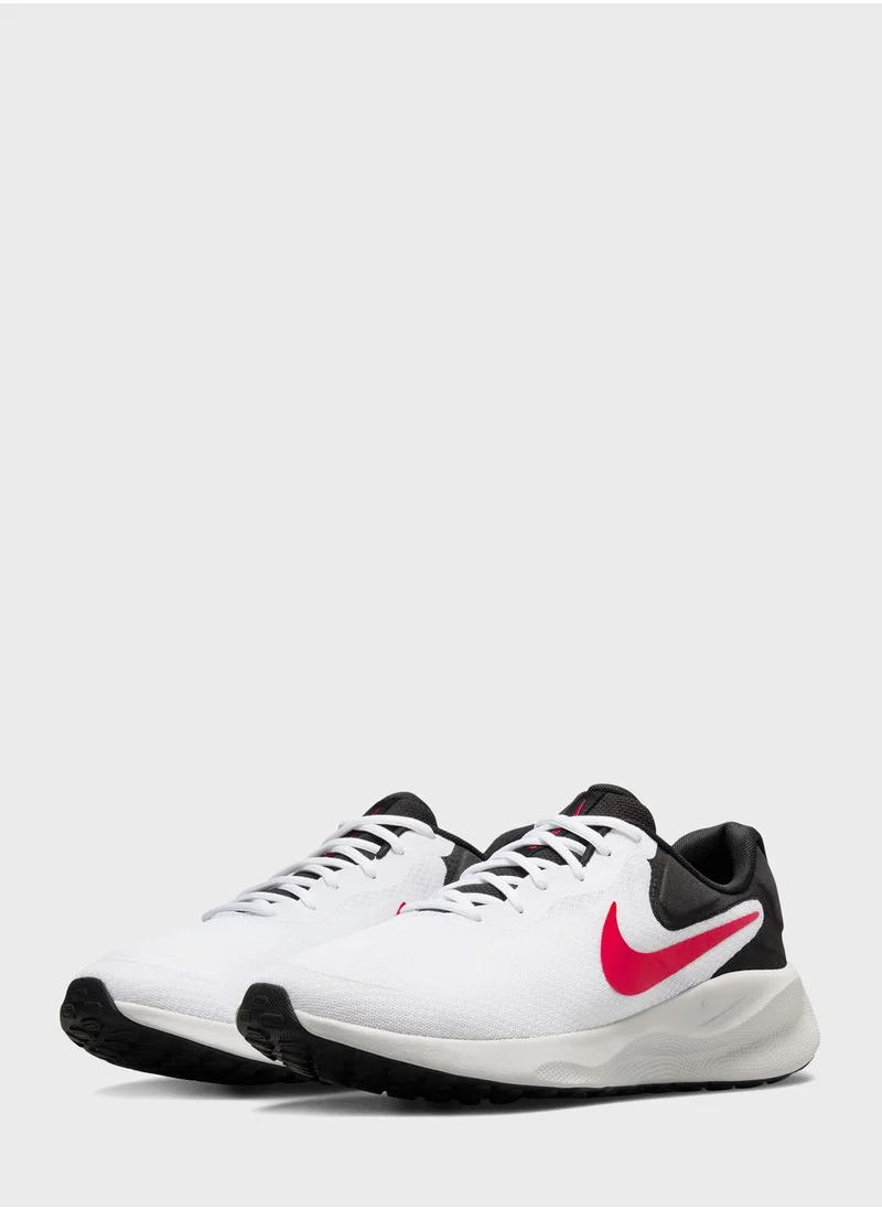 Nike Revolution 7