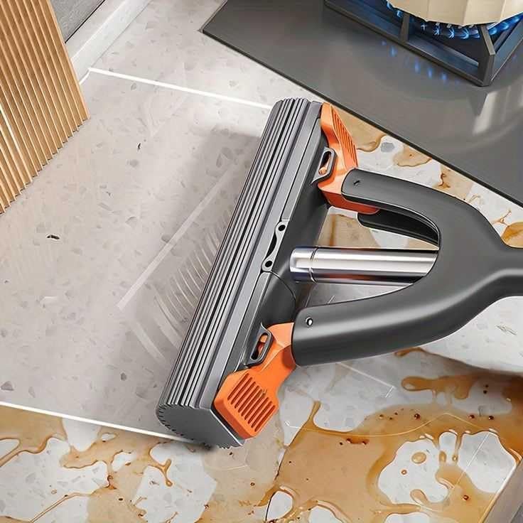 Cazuela Mini Mop for Kitchen With Sponge Portable Self Squeeze Strong Absorbent Magic Wiper Small Wet Dry Self Squeezing Sponge - Image 4