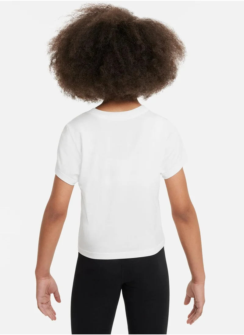 نايكي تيشيرت أساسي شبابي