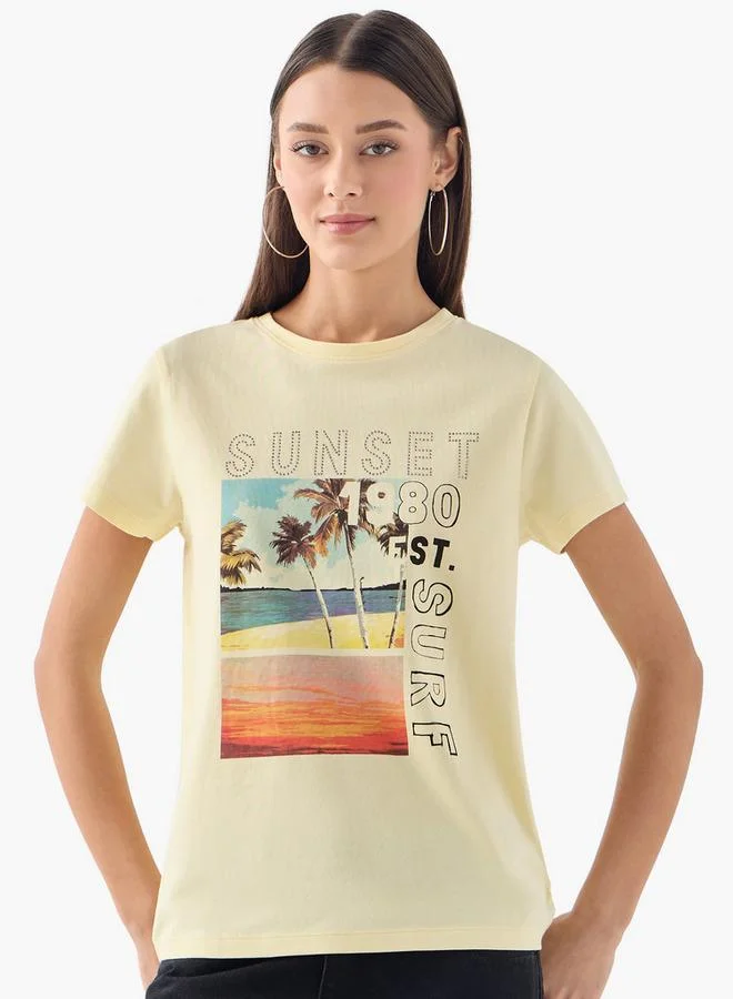 Splash FAV Embellished Print T-shirt with Short Sleeves and Crew Neck