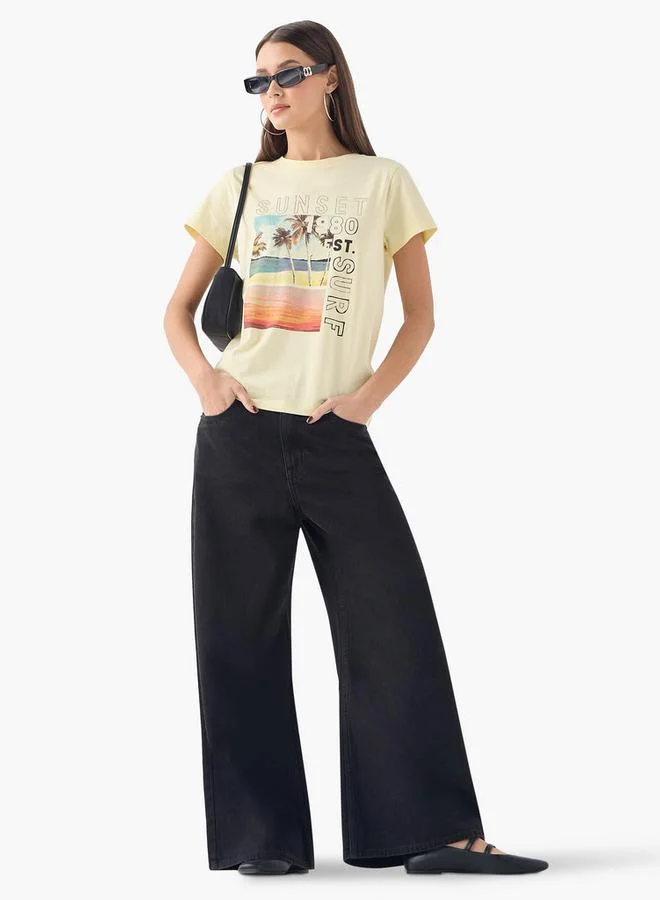 Splash FAV Embellished Print T-shirt with Short Sleeves and Crew Neck