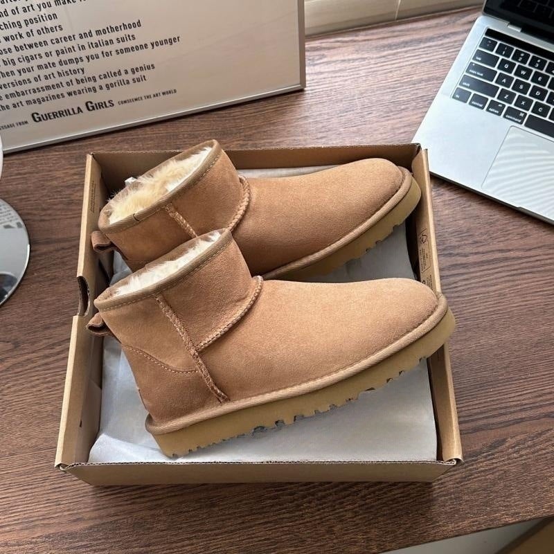 5854 Low-Cut Snow Boots Women'S Fur Integrated Fleece-Lined Warm Shoes Cowhide Wool Thickened Non-Slip Bottom Men'S Plus Size - Image 2