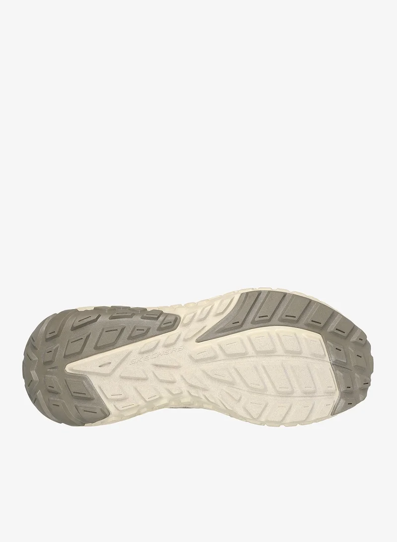 SKECHERS Monster Evo