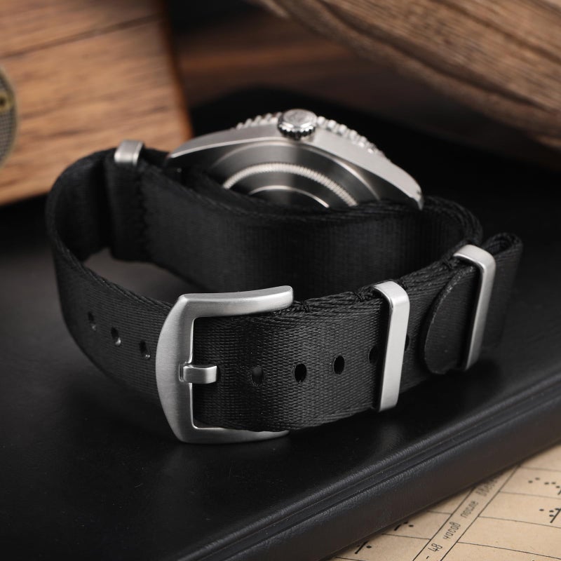 watchdives Nylon Watch Band 18mm 20mm 22mm Multicolor Replacement Watch Straps for Men Women (Black Silver, 20mm) - Image 5