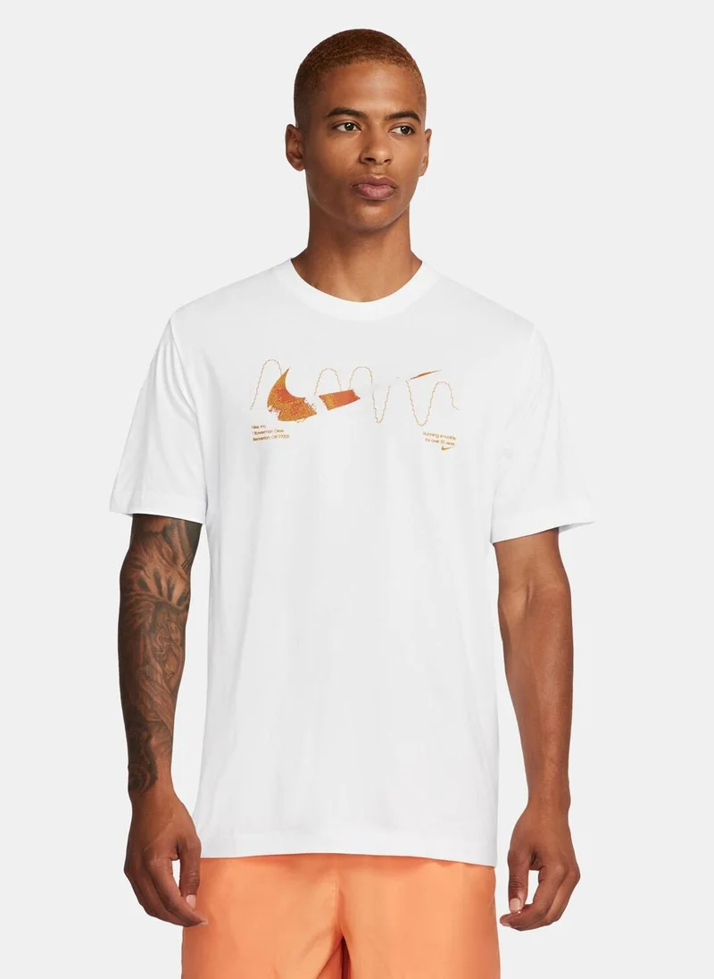 نايكي Men's Dri-FIT Running T-Shirt