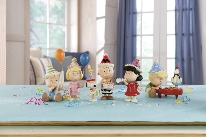 Lenox 847857 Peanuts 6-Piece Birthday Party Figurine Set - Image 3