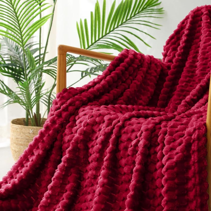 Extra Large Soft Fleece Throw Blanket, 50x70 Inches Stylish Jacquard Throw Blanket for Couch, Fuzzy Cozy Lightweight for All Season, Deep Red - Image 4