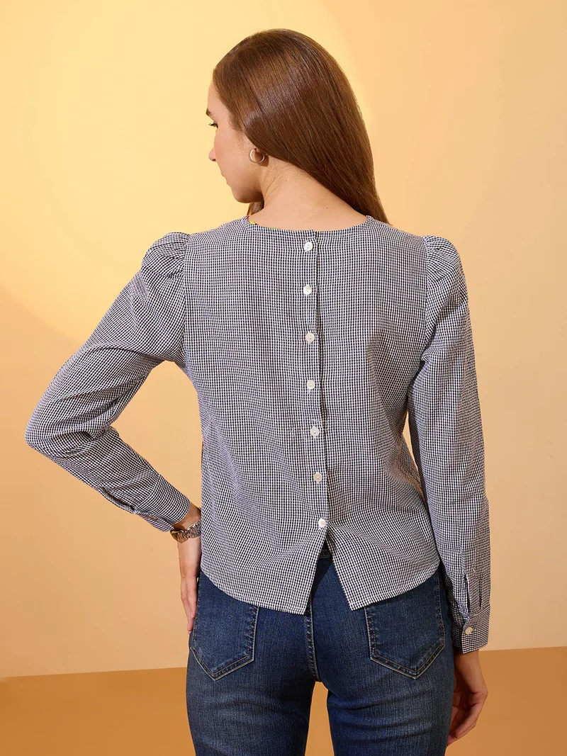 جلو باص Women Black Checkered Back Button Detailing Cuffed Sleeves Curved Hem Shirt Style Top