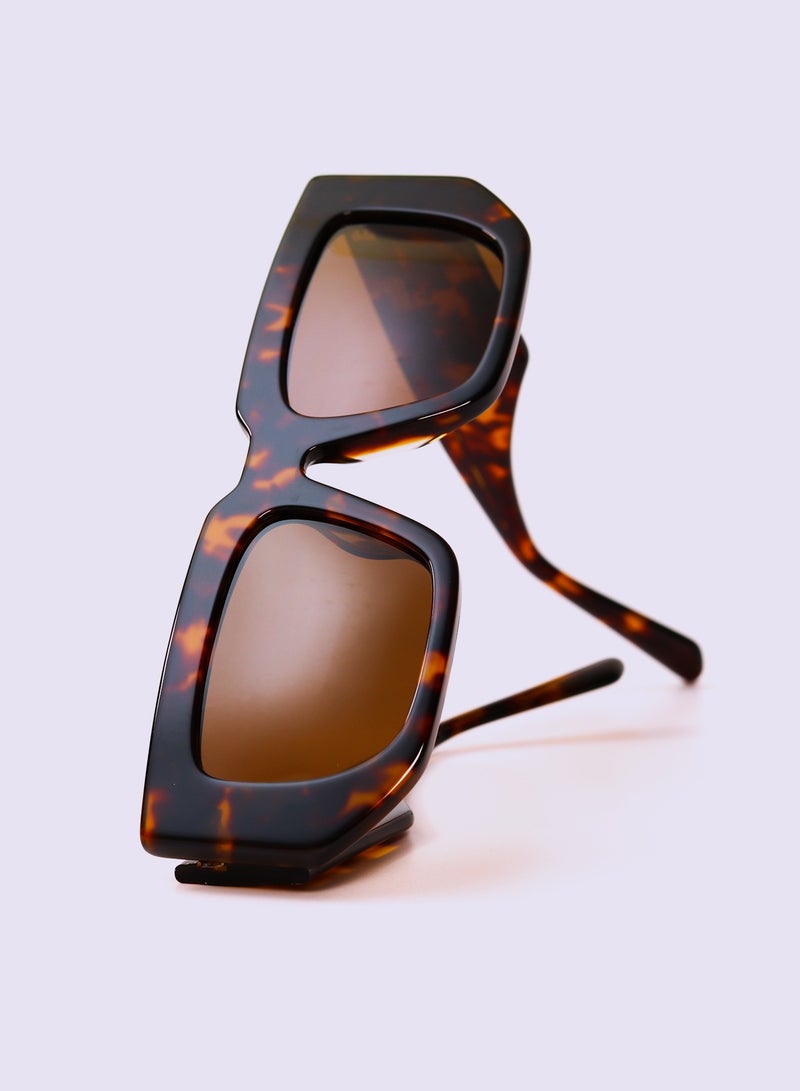 Blueberry sunglasses Women's with a distinctive shape and high quality glasses - Image 3