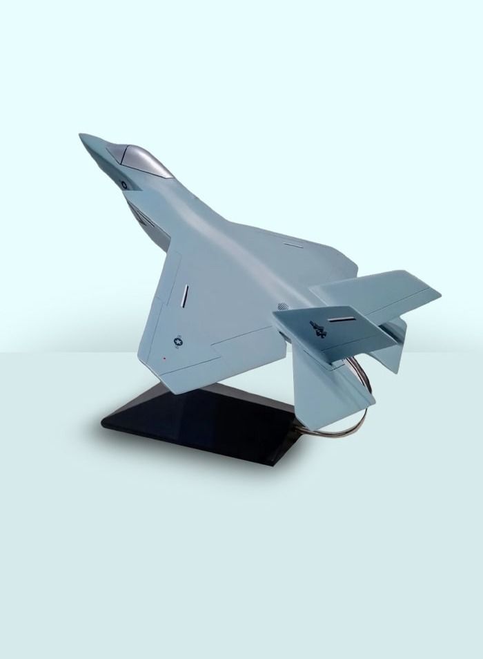 فايتر جيفتس F-35 Resin Model 1:74 Scale - Image 1