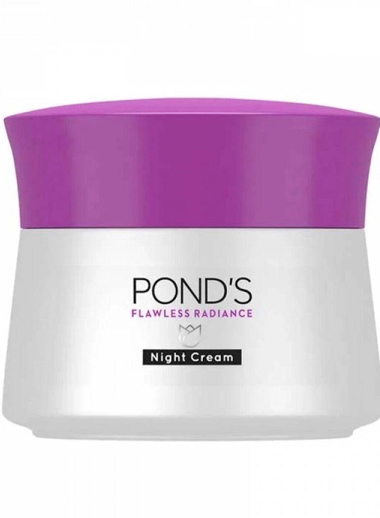 Pond's FLAWLESS RADIANCE NIGHT CREAM 50 ML EVEN TONE GLOW - Combines six ingredients including two powerful bioactives Vitamin B3 and Vitamin C