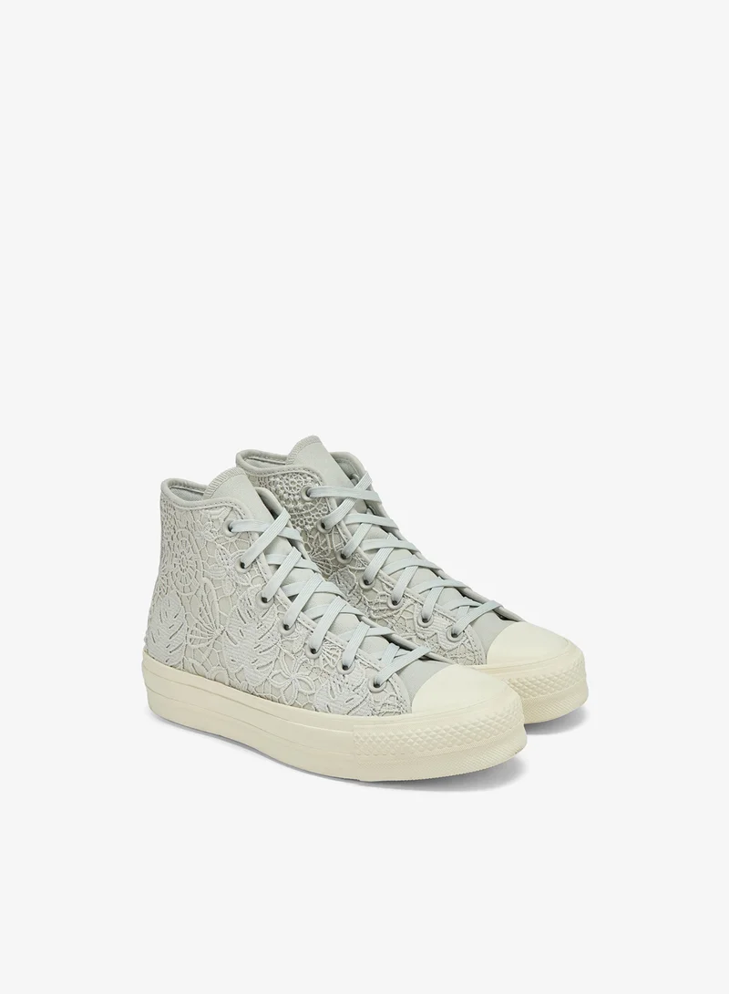 كونفرس Women's Chuck Taylor All Star Lift Platform Shoes
