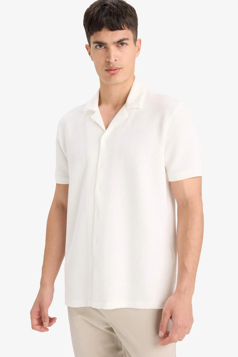 DeFacto Regular Fit Polo Neck Short Sleeve Shirt