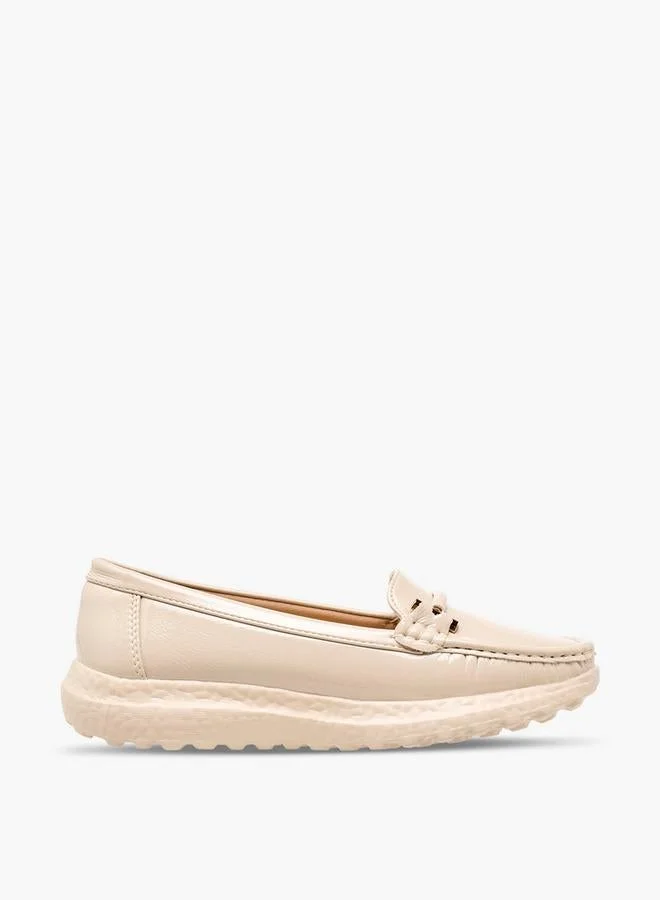 لو كونفورت Women Metal Accent Loafers