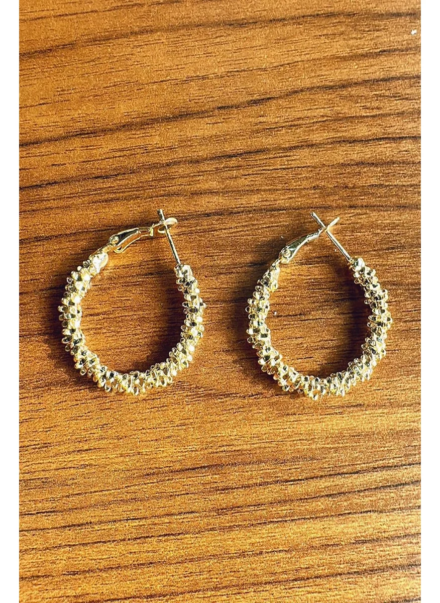 باهلس Gold Color Hoop Earrings