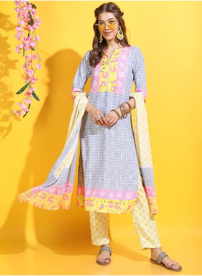 Vishudh Women Multi-Colored Printed Cotton Kurta Set by Styli  - Image 1