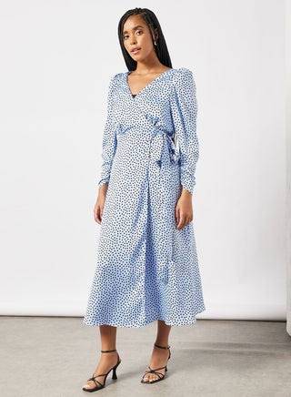 Polka Dot Wrap Dress - pzsku/Z33B002628E0373DC8628Z/45/_/1646301259/cade163b-7261-4688-a762-bc9e91aadb3d