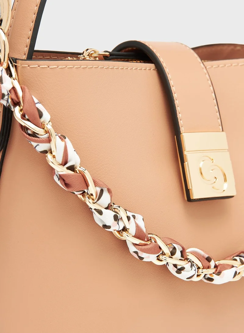 سيليست Narrow Strap Crossbody